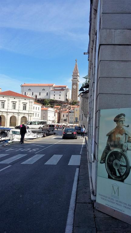Apartma Mery Piran Buitenkant foto